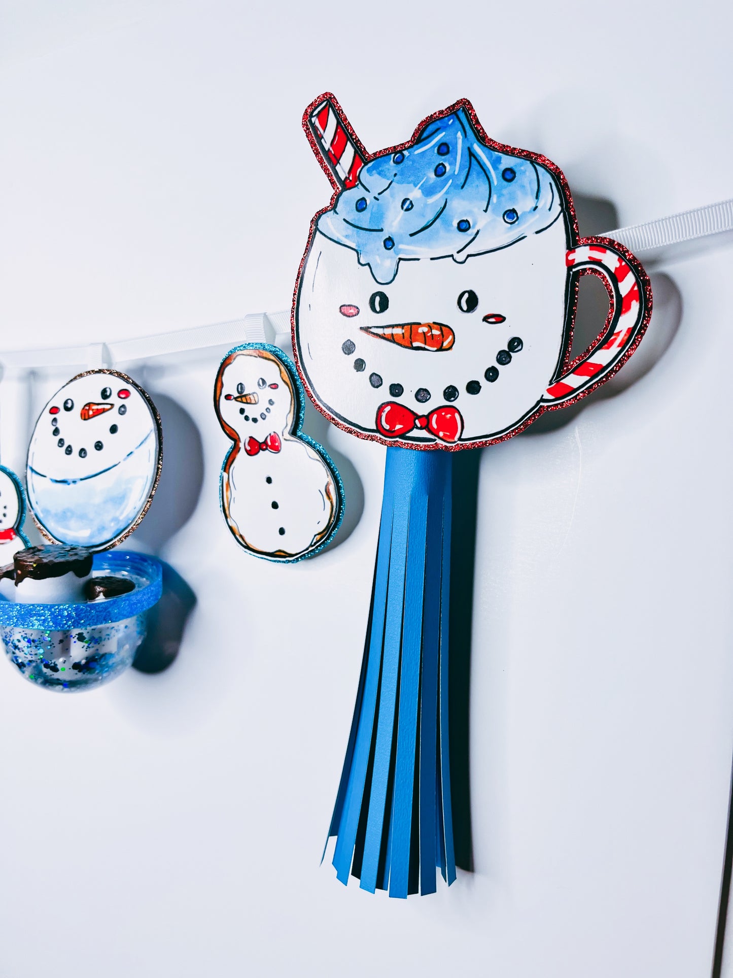 Frosty's Tassel Garland